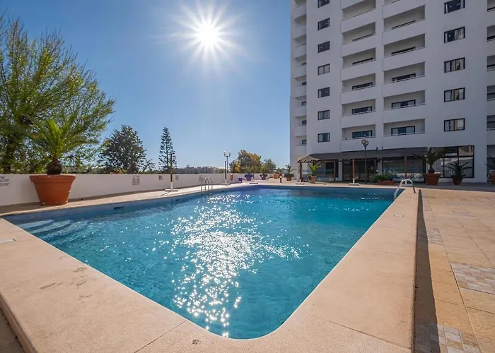 Apartment Cozy With Indoor Pool