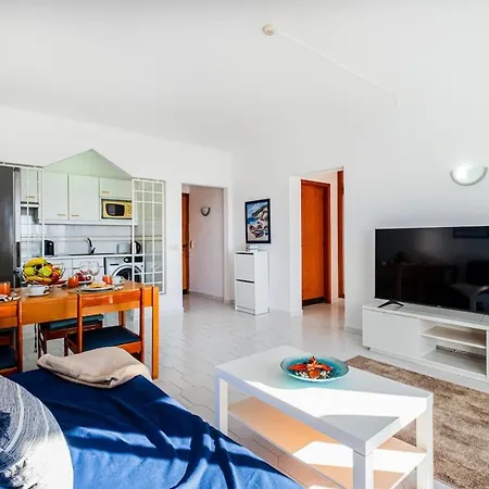 Cozy With Indoor Pool Албуфейра